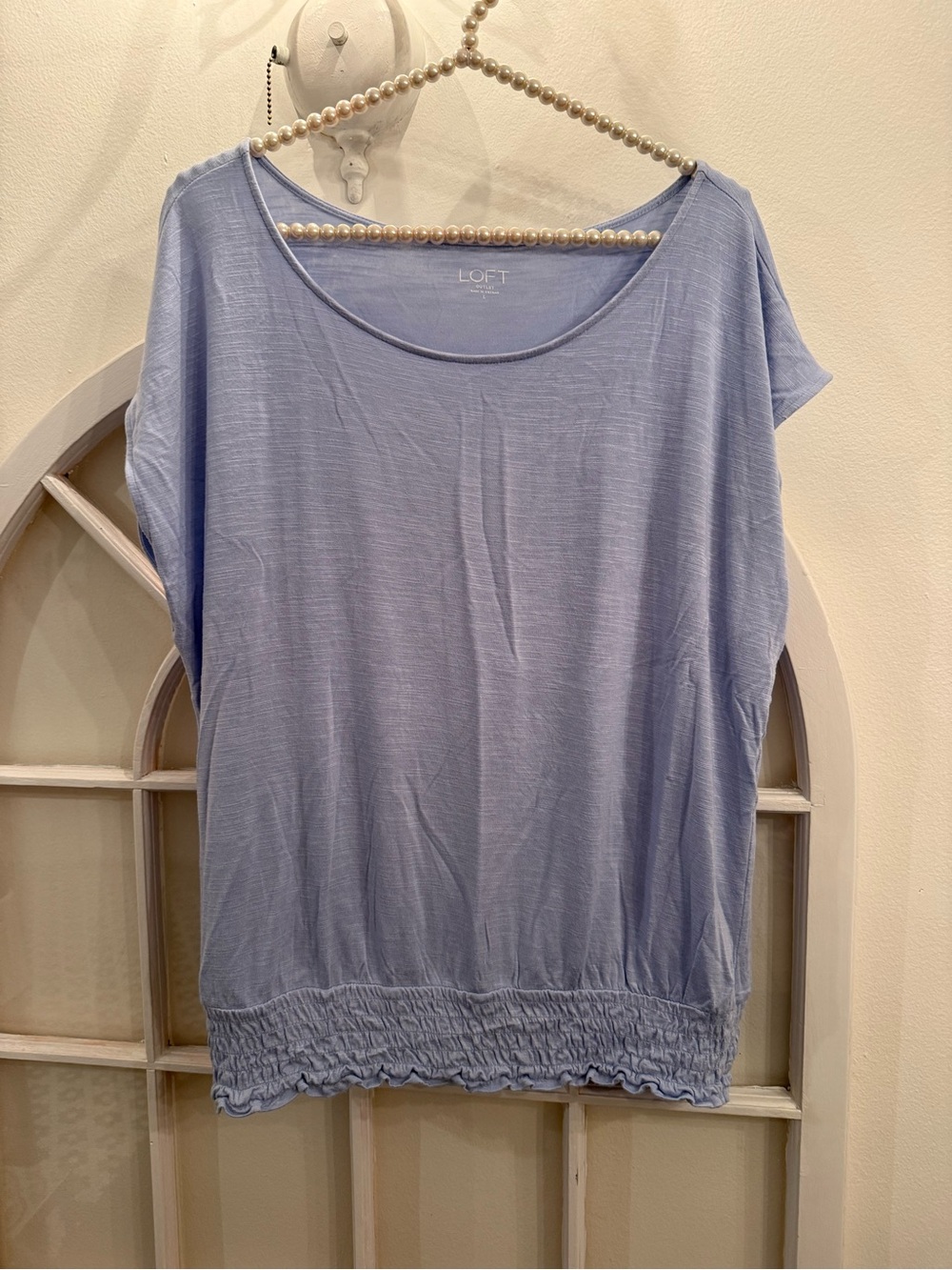LOFT Outlet Periwinkle Blue Slub Knit Smoked Hem Top Size Large Everyday wear